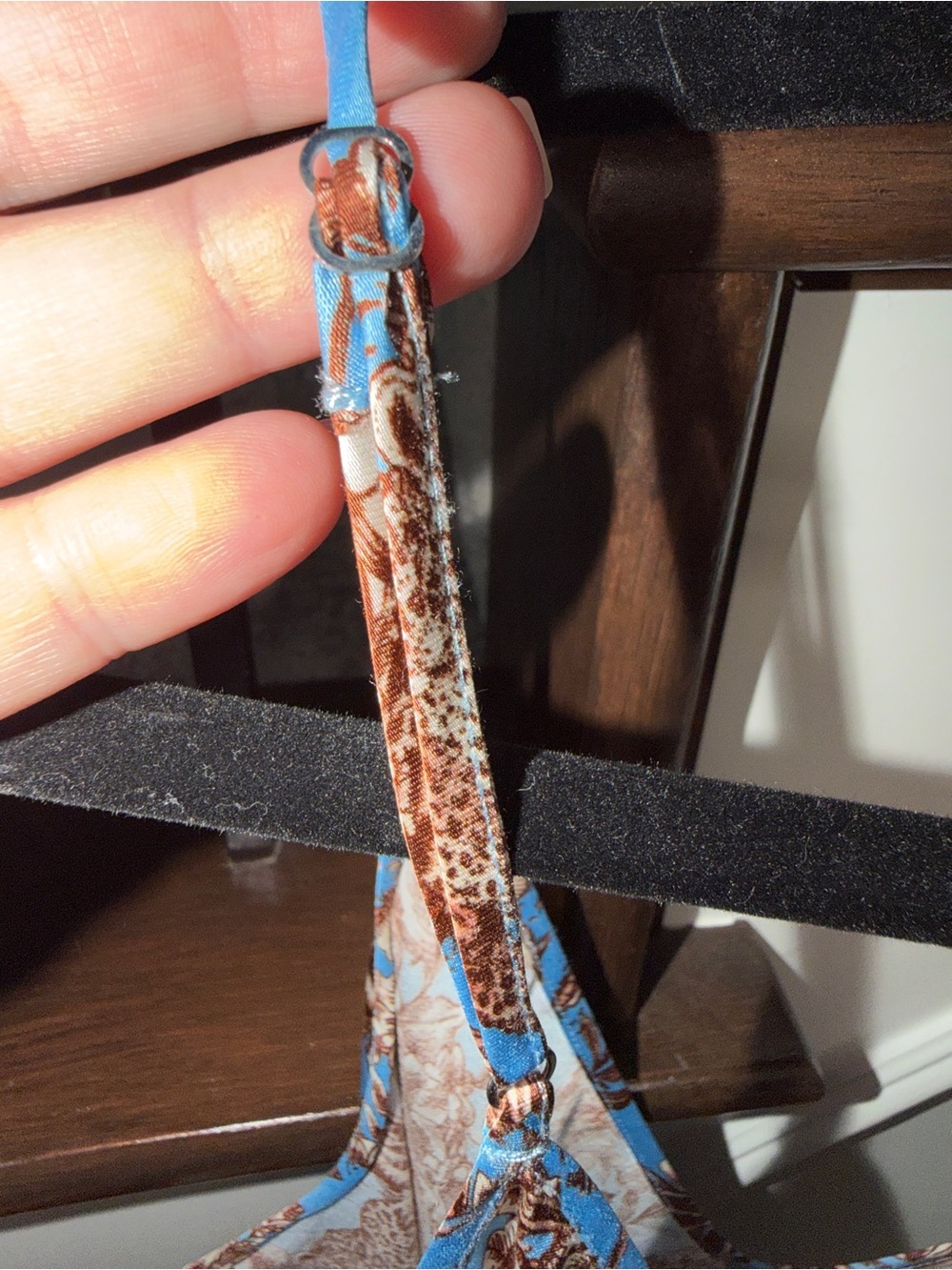 L'AGENCE Blue and Brown Floral V-Neck Camisole - Picture 5 of 5